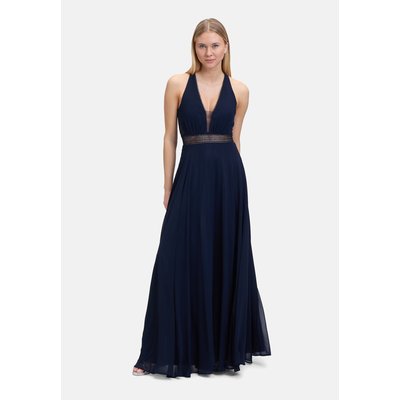 Robe de soirée en dentelle VERA MONT