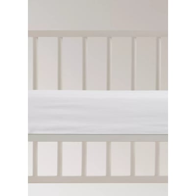 Drap-housse pour lit bébé en percale garment-washed MANGO HOME
