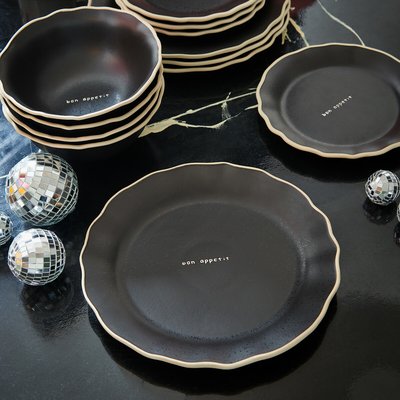 12-piece Bon Appetit Dinner Set in Black ROCKETT ST GEORGE