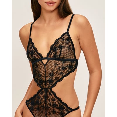 UNDIZ BODY CITYROMANCIZ-BODY SA UNDIZ