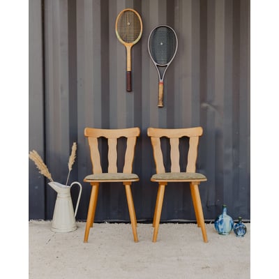 Paire de chaises en bois et tissu vert Alma N°1870 - Bon état DEBONGOUT