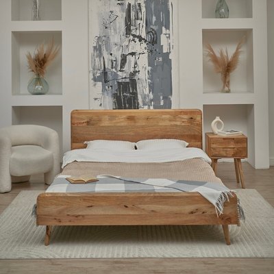 Кровать из отборного массива манго SO'HOME