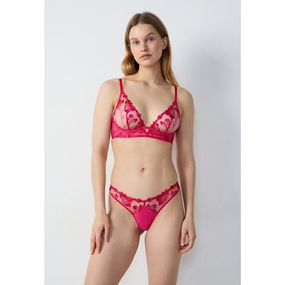 String en broderie fleurie FRAGRANCE S25 ETAM