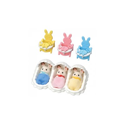 5532  Les triples lapin chocolat et accessoires puericulture SYLVANIAN FAMILIES