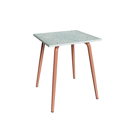 Table à manger en plastique recyclé carré LES GAMBETTES