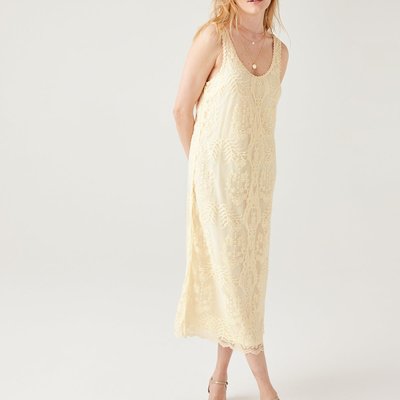 Robe longue en résille brodée PROMOD