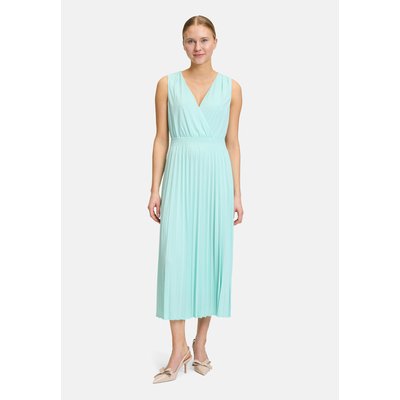 Robe plissée sans manches BETTY & CO