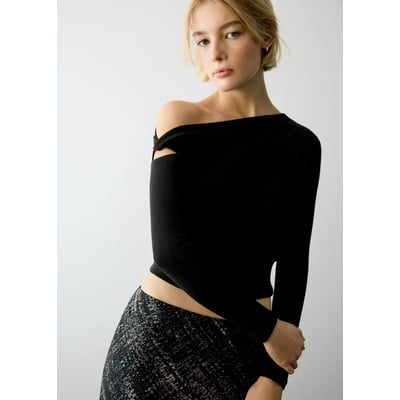 T-shirt coton à décolleté asymétrique MANGO TEEN