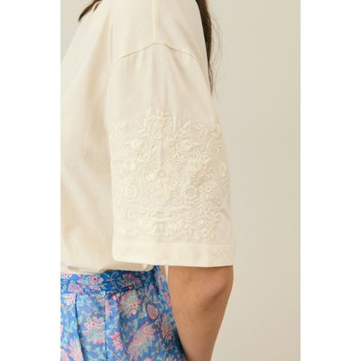 T-shirt girocollo ricamata a maniche corte, LAURIANE LOUISE MISHA