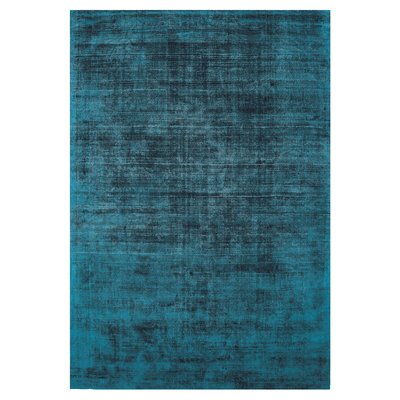 Distressed Hand Woven Viscose Rug SO'HOME