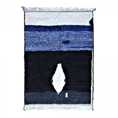 Authentique tapis berbère fait main en laine ZAOUBI UN AMOUR DE TAPIS