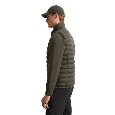 Gilet matelassé regular avec rembourrage de Unifi REPREVE®. MARC O'POLO