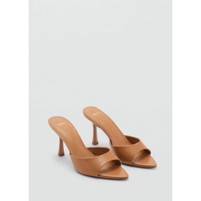 Sandales pointues à talon ouvertes à l’arrière MANGO
