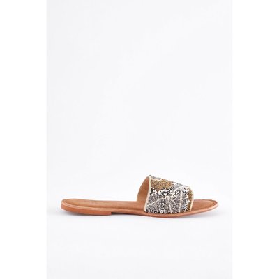 Claquettes ouvertes pour l'été NEXT