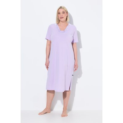 Chemise de nuit. Décolleté V et ULLA POPKEN