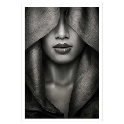 Affiche portrait de femme - Capuche HEXOA