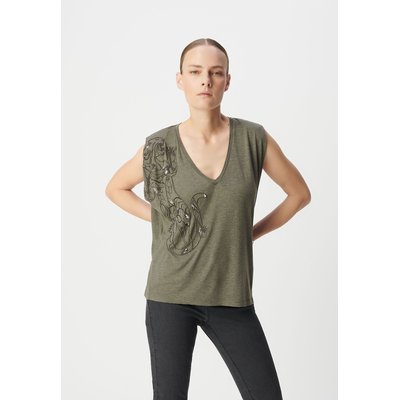 Sleeveless V-Neck Embroidered T-Shirt IKKS