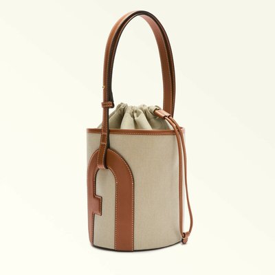 . FURLA