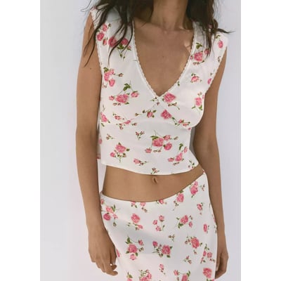 Blouse florale en dentelle MANGO