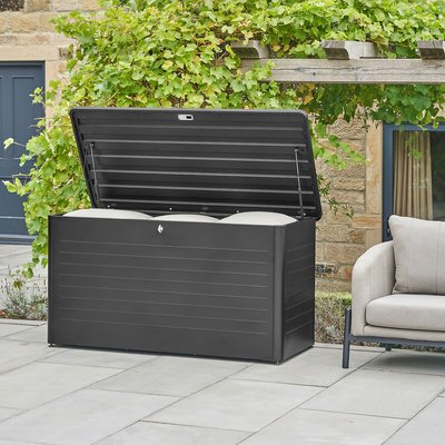 Rhode Island Large Steel Cushion Box SO'HOME