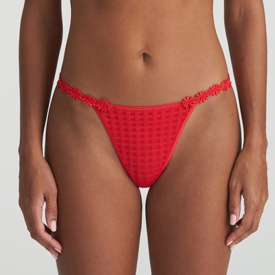String AVERO MARIE JO