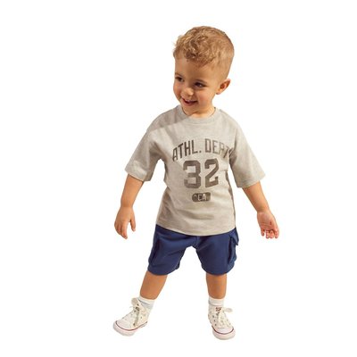 Short militaire et t-shirt manches courtes NEXT