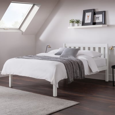 Lara Pine Bed SO'HOME