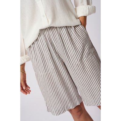 Shorts casual KAmilia KAFFE