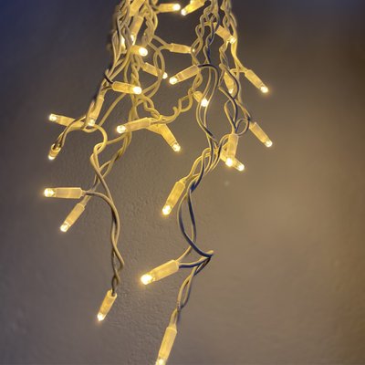 Guirlande Pro Stalactite 10m Blanc Chaud Fixe 360 Leds 230v MILLUMINE