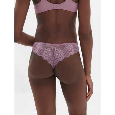 Tanga, RÊVE SIMONE PERELE