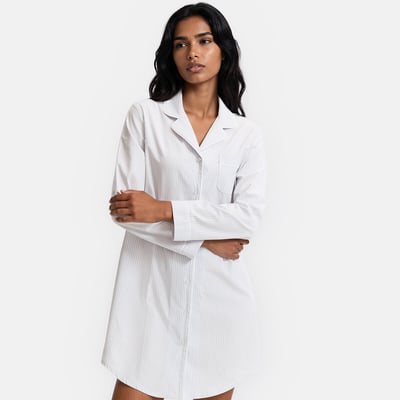 Camisa de dormir em popelina, às riscas ANNE WEYBURN