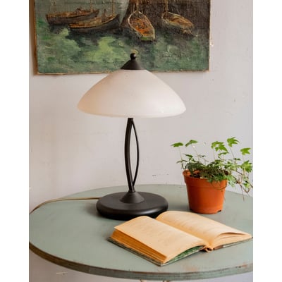 Lampe en fer forgé Suzanne N°644 - Bon état DEBONGOUT
