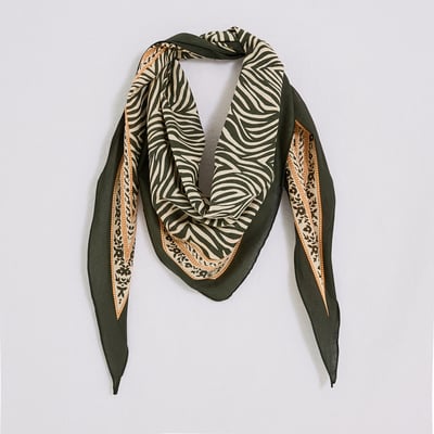 Foulard imprimé forme losange GRAIN DE MALICE