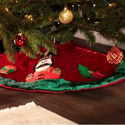 Jupe de sapin rouge avec casse-noisettes PIER IMPORT