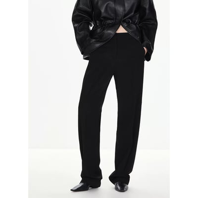 Pantalon doit à rayures avec pli marqué MANGO