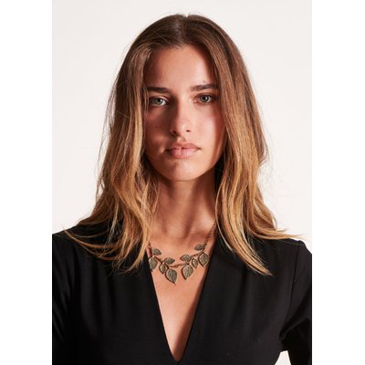 Collier feuille martelée LA FEE MARABOUTEE