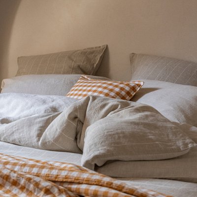 Enveloppe de coussin en coton et lin, PASSION VICHY BLANC CERISE