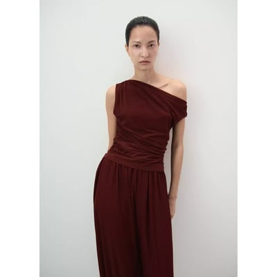 T-shirt asymétrique détails froncés MANGO
