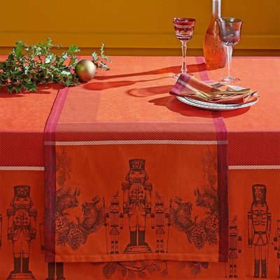 Chemin de table pur coton antitache CASSE NOISETTES GARNIER THIEBAUT