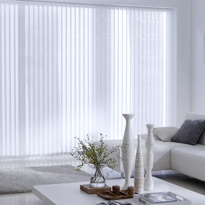 Lot de 5 lamelles verticales 89mm perforées pour store californien MADECOSTORE