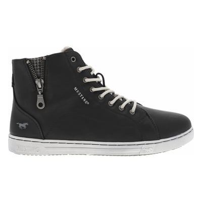 Baskets brunes montantes à talon plat avec des lacets ronds blancs MUSTANG