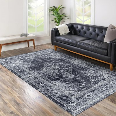 Tapis orient tissé motifs orientaux AKIAK UN AMOUR DE TAPIS