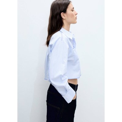 Chemise courte rayée avec détail de coutures MANGO