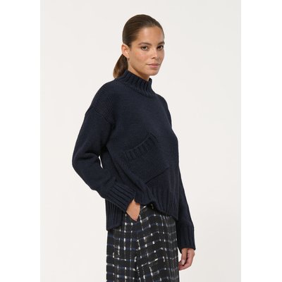 Pull court  en maille épaisse poche en biais HUMILITY