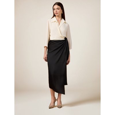 Robe avec partie supérieure en tissu crêpe, avec manches trois-quarts OLTRE