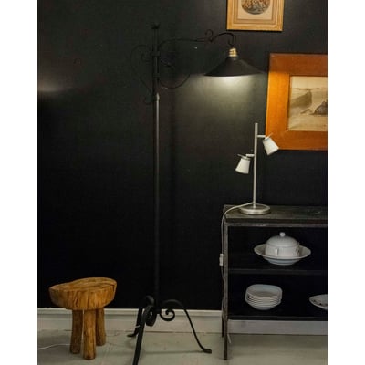 Grande lampe en fer forgé noir Suzanne N°595 - Bon état DEBONGOUT