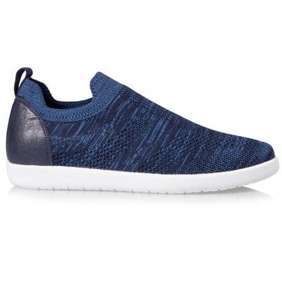 Baskets ultra confortables (technologie everywear™ ), et légères, faciles à enfiler ISOTONER