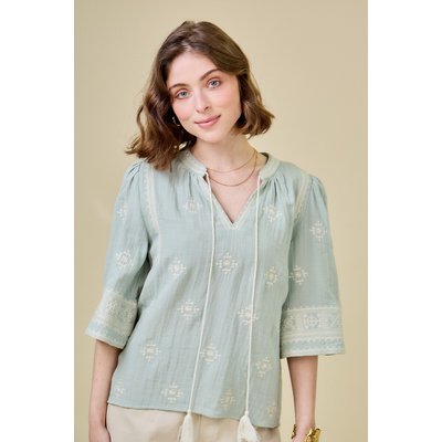 Bluse mit 3/4-Ärmeln und gestickten Details SEE U SOON