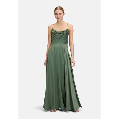 Robe de soirée à encolure bénitier VERA MONT
