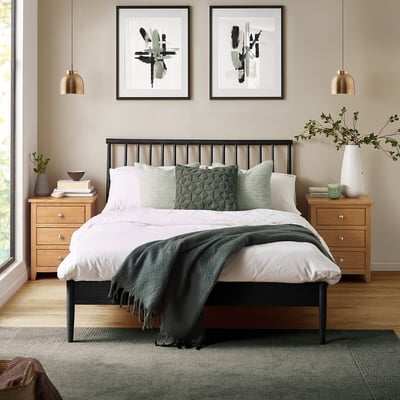 Belrose Spindle Oak Bed SO'HOME